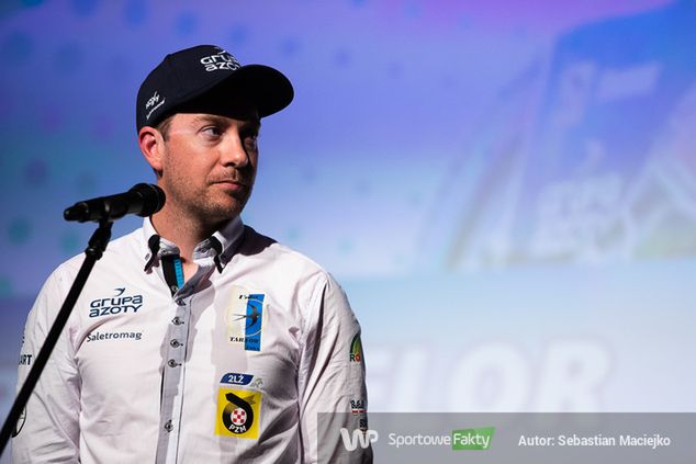 Batchelor kiedyś ścigał się w Grand Prix, a obecnie męczy się w 2. Lidze