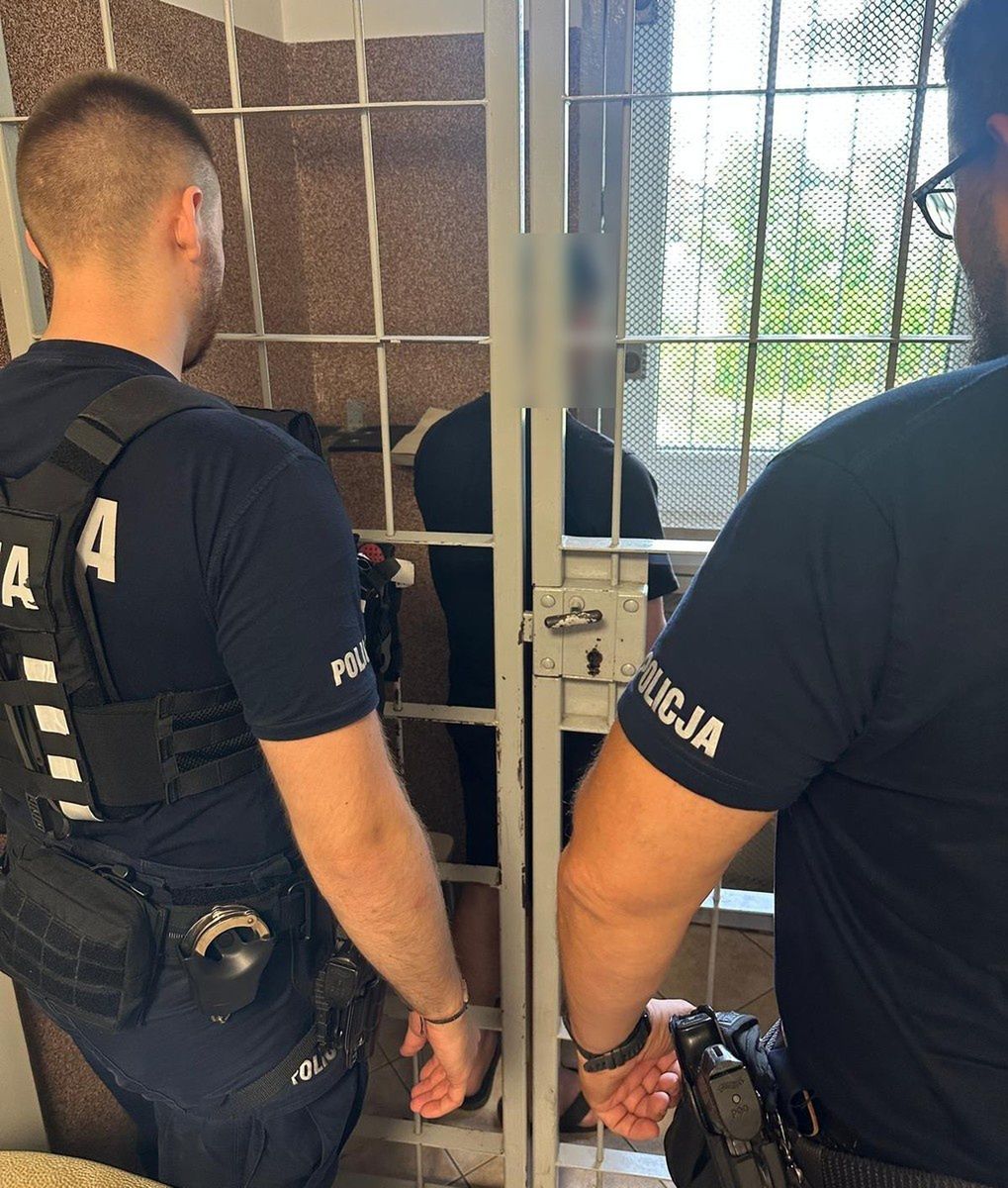 Jerzykowo: Groźna kolizja. 22-letni kierowca po alkoholu i bez uprawnień