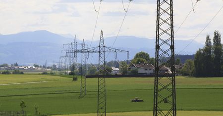 GUS: Produkcja energii elektrycznej spadła o 8,2% r/r w październiku