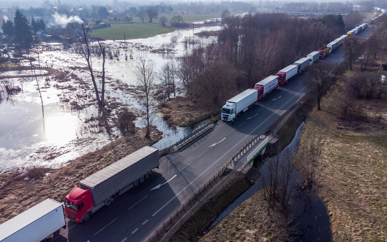 Błyskawiczna decyzja. Jest formalny zakaz wwozu towarów z Ukrainy