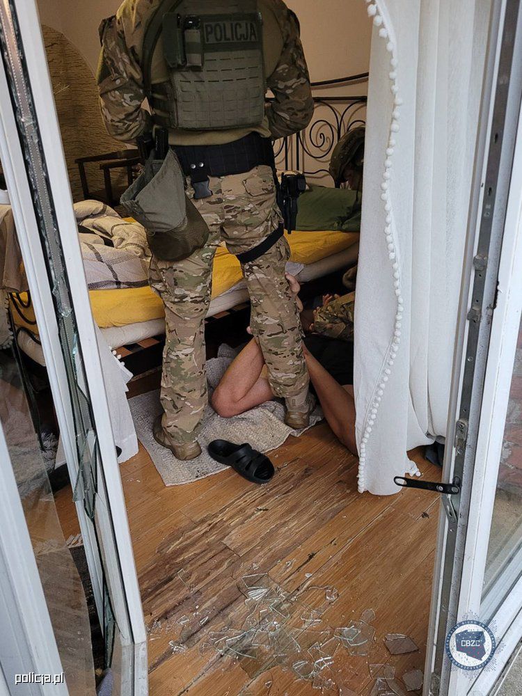 Mentzen: Polsce opłaca się bycie w UE, nie zagłosowałbym za polexitem