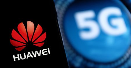 Huawei znów musi się bronić: ban na Google nie wystarcza, USA knuje coś gorszego