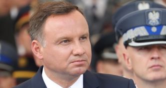 Z OSTATNIEJ CHWILI: Andrzej Duda ZAWETOWAŁ ustawy o sądownictwie! "To MOJA ODPOWIEDZIALNOŚĆ"