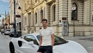 Polak nie ma 30 lat, a już ma miliony na koncie