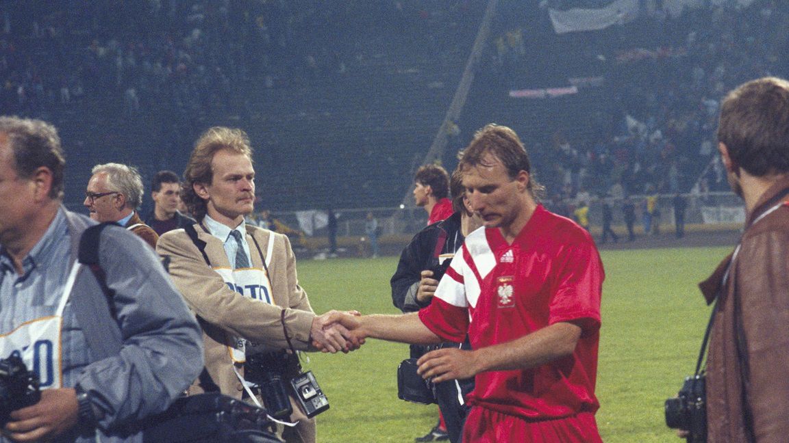 PAP / Stanisław Jakubowski  / Na zdjęciu w biało-czerwonej koszulce Roman Szewczyk