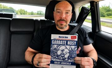 J.P. Fantastica kontra Marcin Rola. Chodzi o postać z mangi na okładce książki