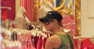 Paris Hilton na zakupach
