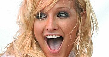 Ashlee Simpson nie chce brać przykładu z siostry
