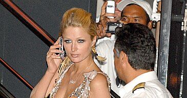 Paris Hilton: "Nienawidzę, kiedy mnie dotykają!"