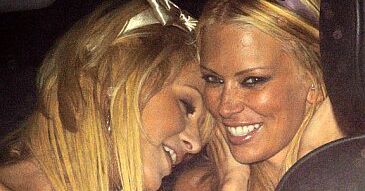 Paris Hilton imprezuje z gwiazdą porno