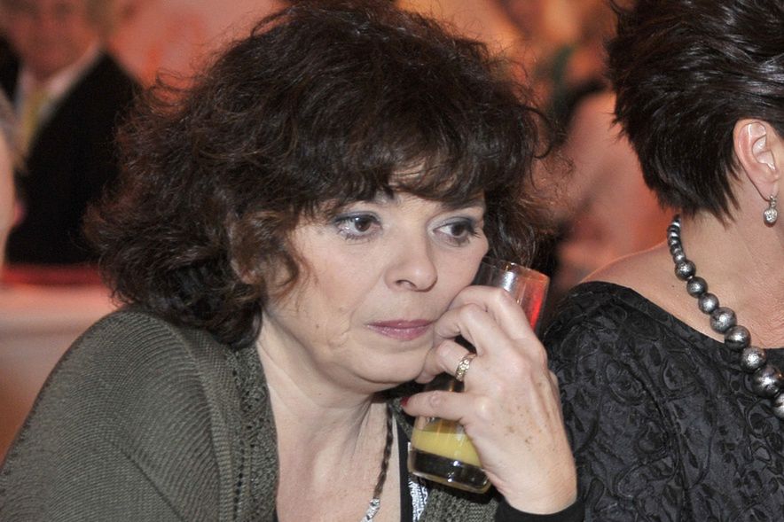 Blanka Lipińska odpowiada Katarzynie Grocholi krytykującej jej książki
