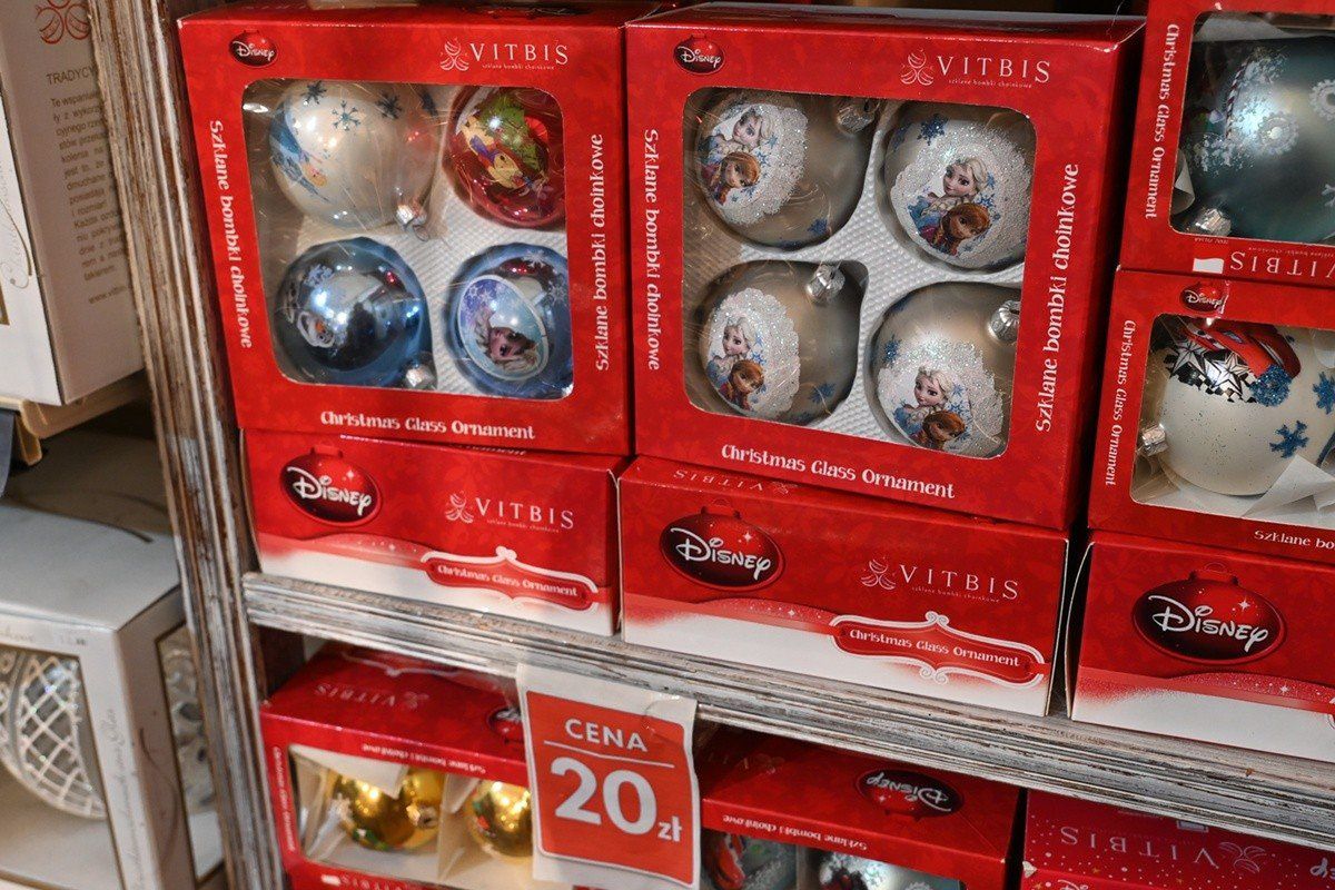 Jakie są ceny bombek w fabryce w Złotoryi