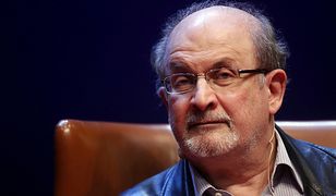Atak na Salmana Rushdie. Pisarz jest w ciężkim stanie