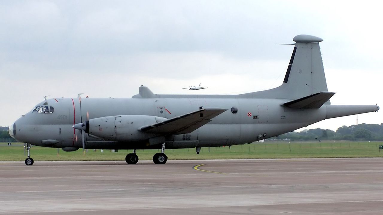 Włoski Breguet Br.1150 Atlantic o numerze MM 40116 w 2005 roku.