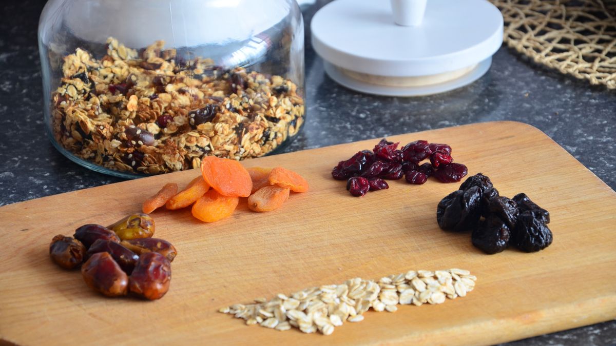 Białko roślinne występuje w roślinach strączkowych, warzywach, zbożach i orzechach