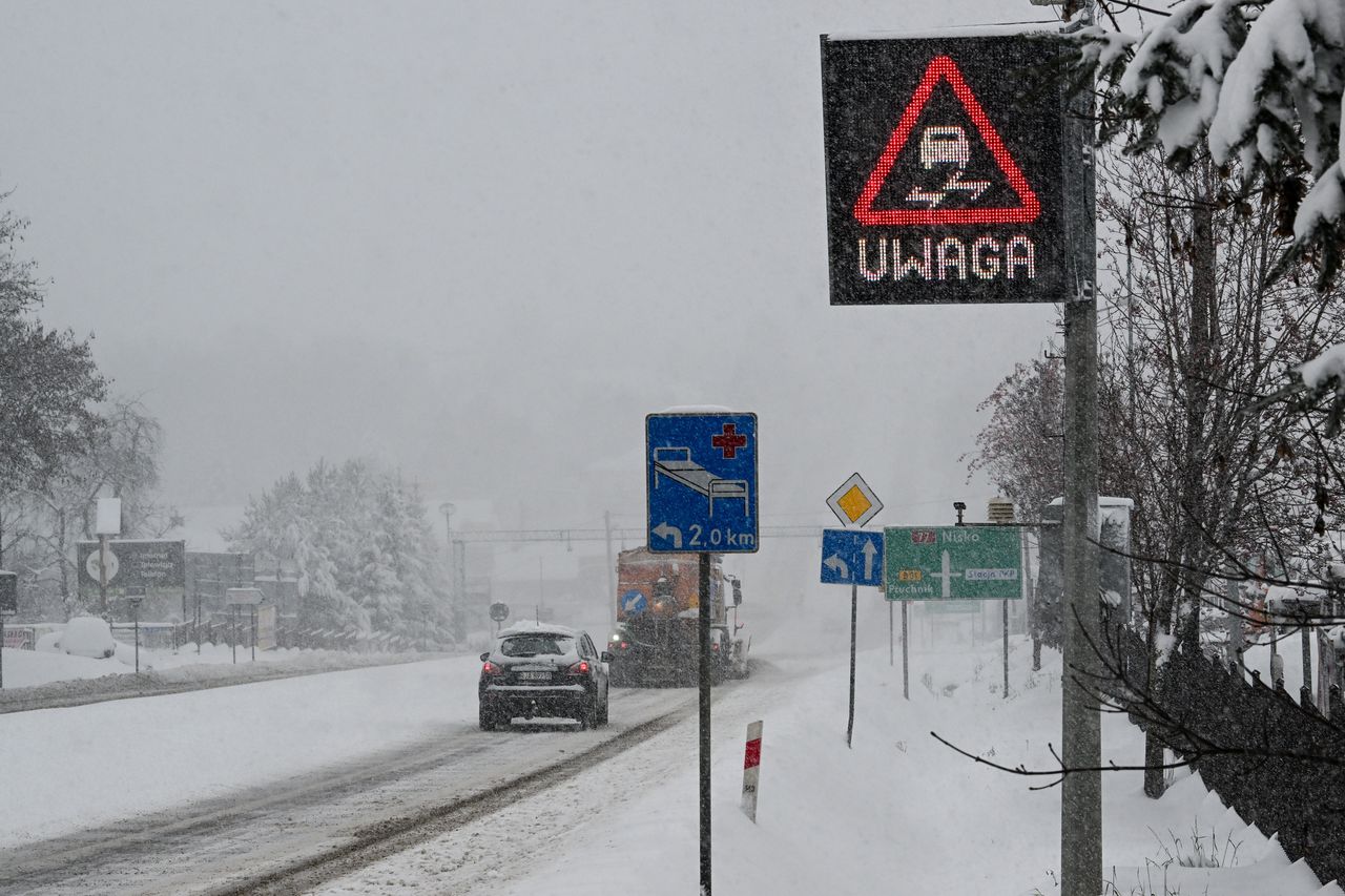 Sytuacja na drogach w kraju jest trudna