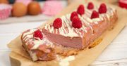 Różowy sernik stał się hitem w moim domu. Zrobisz go na bazie kultowych owoców
