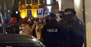 Wieczorna akcja policji pod jednym z pilskich klubów