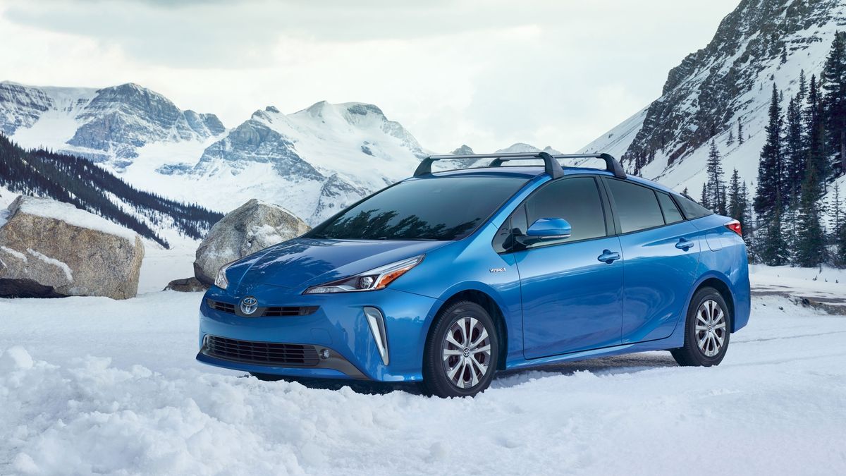 Toyota Prius Hybrid AWD-i