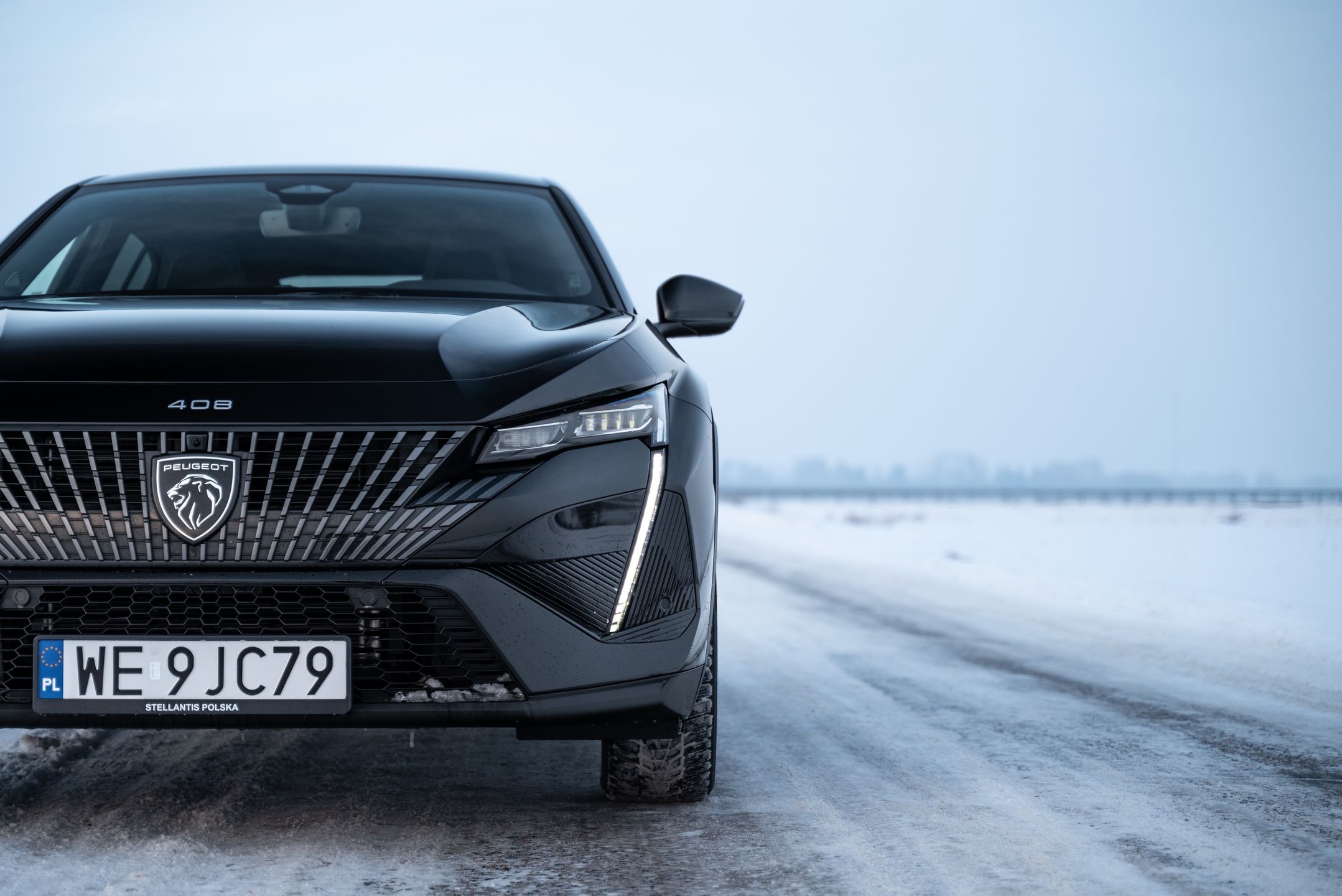 Peugeot 408 Hybrid 145