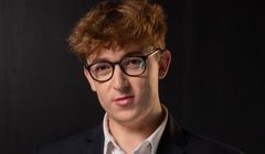 Dziennikarz Świata Gwiazd przeszedł do Kozaczka