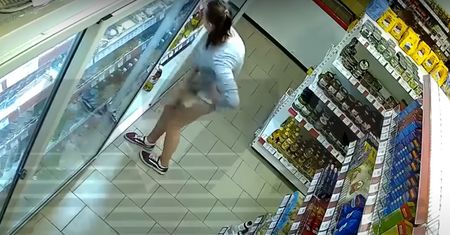 Złodziejka nie miała wstydu. Wszystko nagrały kamery