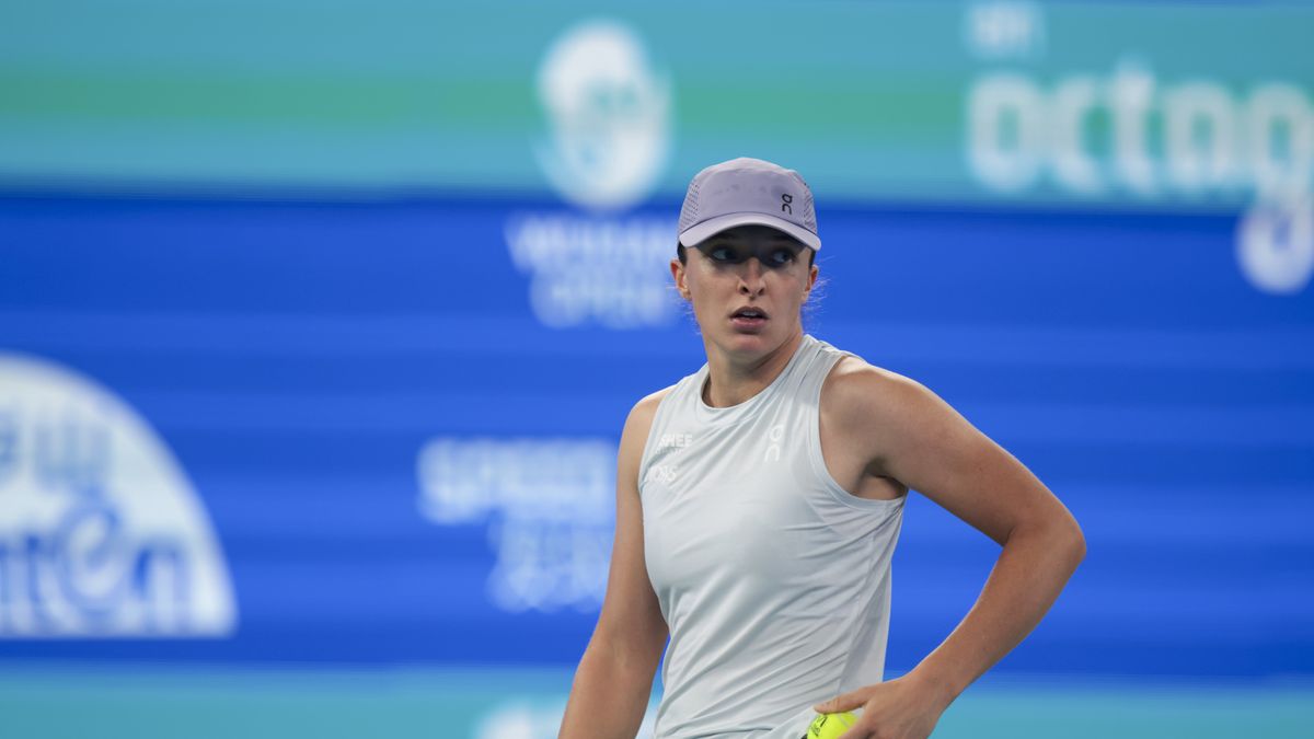 WUHAN, CHINA - OCTOBER 07: Iga Swiatek of Poland reacts in the Women's Singles Round of 32 match against Marie Bouzkova of the Czech Republic on day 4 of 2025 Wuhan Open at Optics Valley International Tennis Center on October 7, 2025 in Wuhan, Hubei Province of China. (Photo by WUHAN OPEN OFFICIAL 2025/VCG via Getty Images)