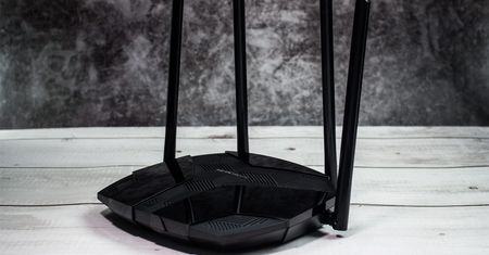 Domowe Wi-Fi 6 tańsze od Wi-Fi 5? Testujemy Mercusys MR70X – router za 200 zł