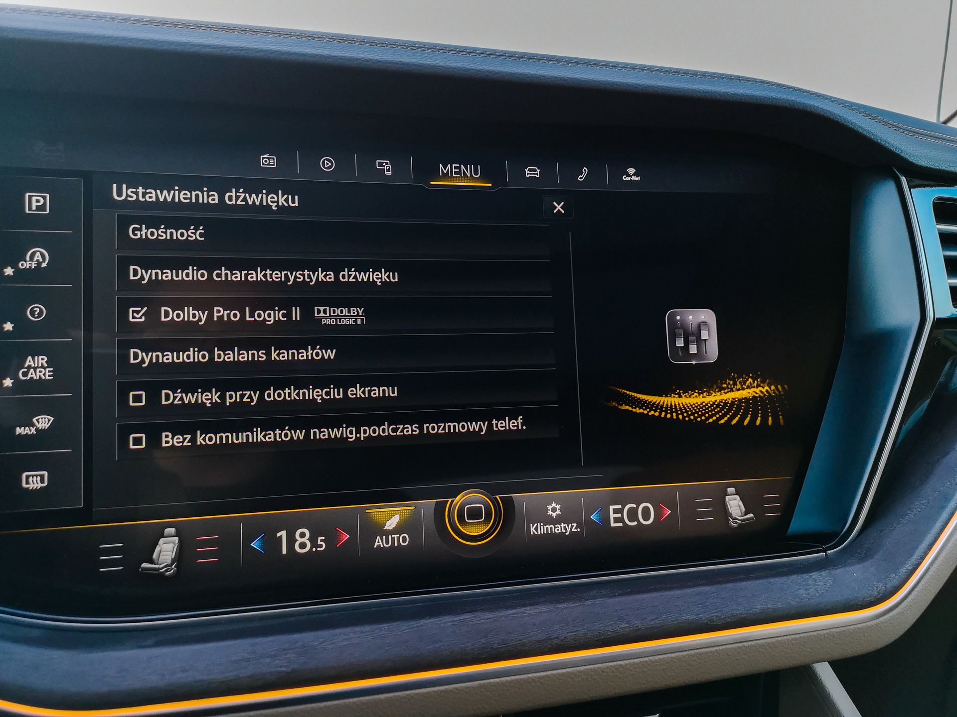 Volkswagen Touareg: Systemy wsparcia kierowcy z asystentem jazdy nocą i Innovision Cockpit 12