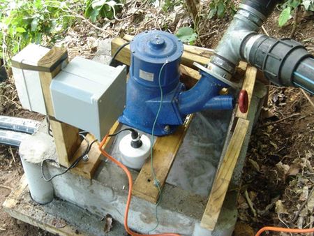 Zbuduj własny hydroelektryczny generator prądu (wideo) 1