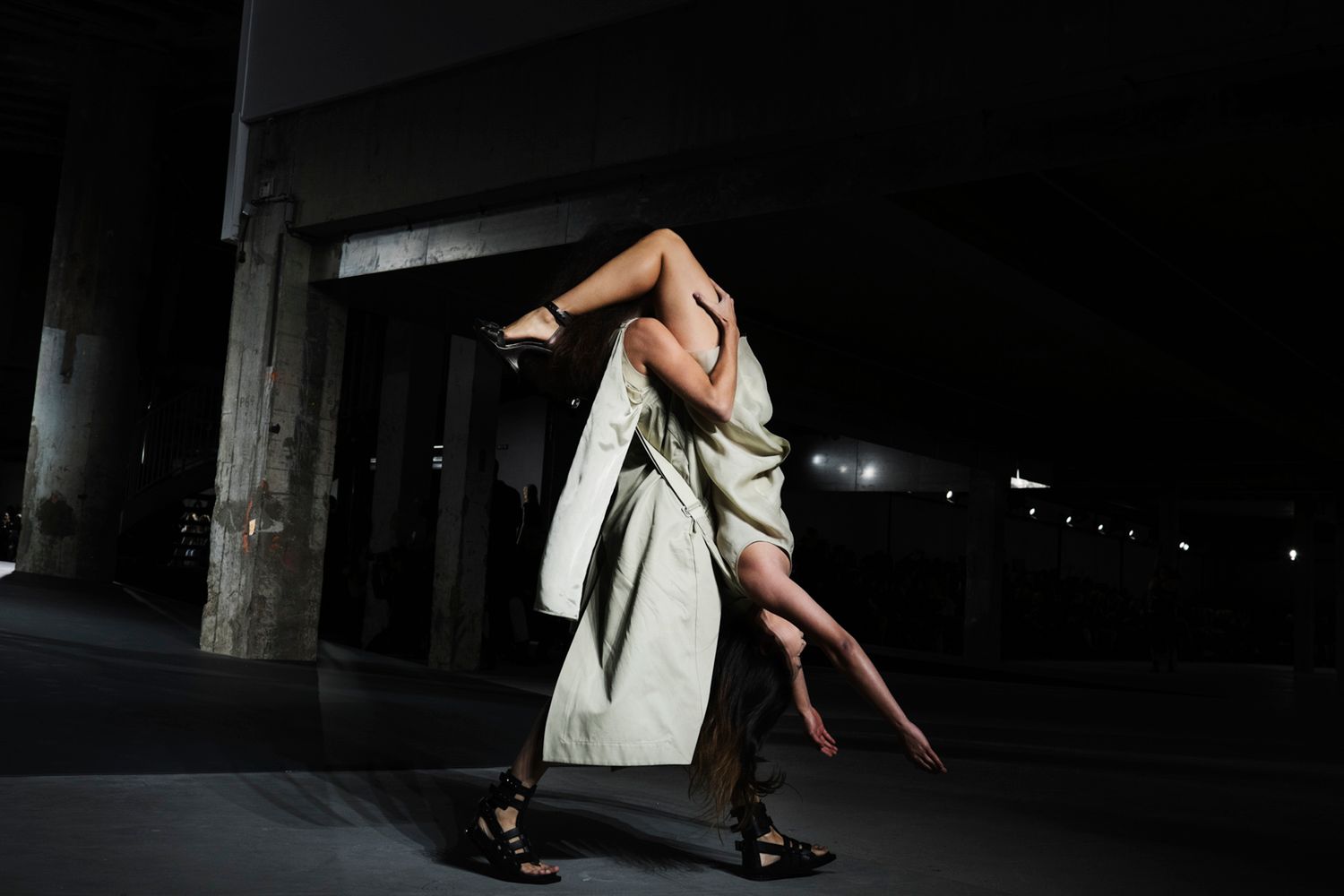 Trzy Tygodnie Mody, trzy europejskie stolice mody, jedna historia fotografii Tomasza Lazara 13