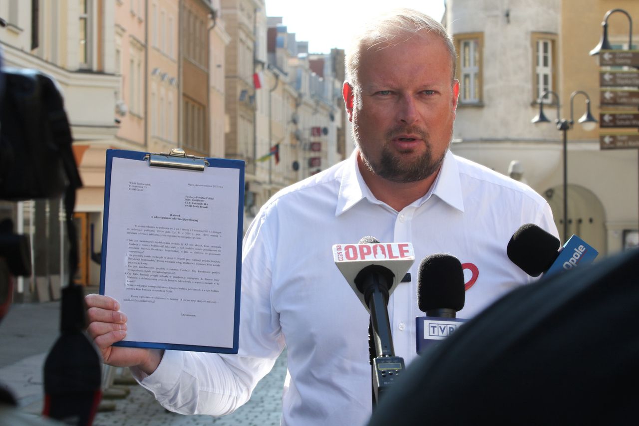 Napaść na posła Zembaczyńskiego. 40-latek z zarzutami