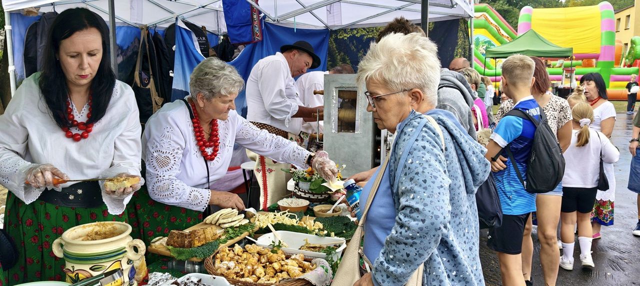Ząbkowice: Dożynki. Mieszkańcy świętowali udane plony