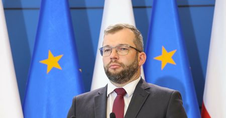 Ćwierć miliona zł na taksówki. Tak się jeździ w ministerstwach