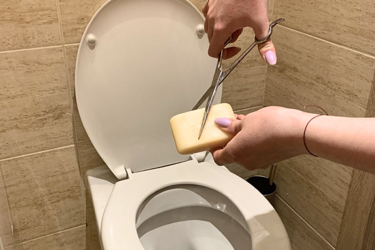 Jak odświeżyć toaletę w kilka minut?