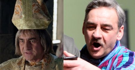 Gonera broni (?) "Korony Królów": "To pewna wizja! Recenzja w postaci mema mnie nie interesuje"