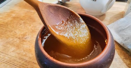 Miód manuka – właściwości zdrowotne i zastosowanie