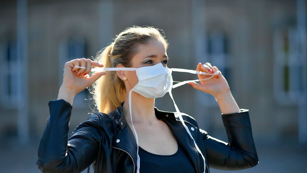 Wariant XEC dotarł do Polski. Jakie objawy daje infekcja?