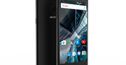 Archos 50 Graphite i 55 Graphite oficjalnie. Metalowy smartfon z podwójnym aparatem za 560 zł
