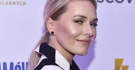 Magdalena Lamparska prezentuje ciążowe stylizacje na lato