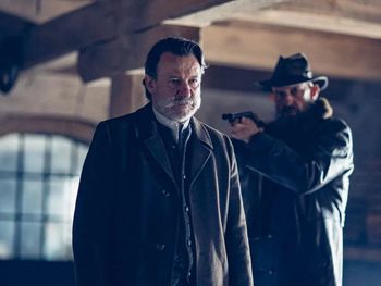 Kurtyna opada. Wstrząsająca cisza w finale nowego polskiego filmu