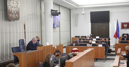 Fundusz Odbudowy. Opozycja złoży w Senacie preambułę