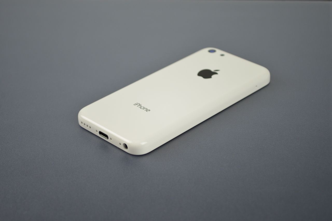 iPhone 5C (fot. sonnydickson.com)