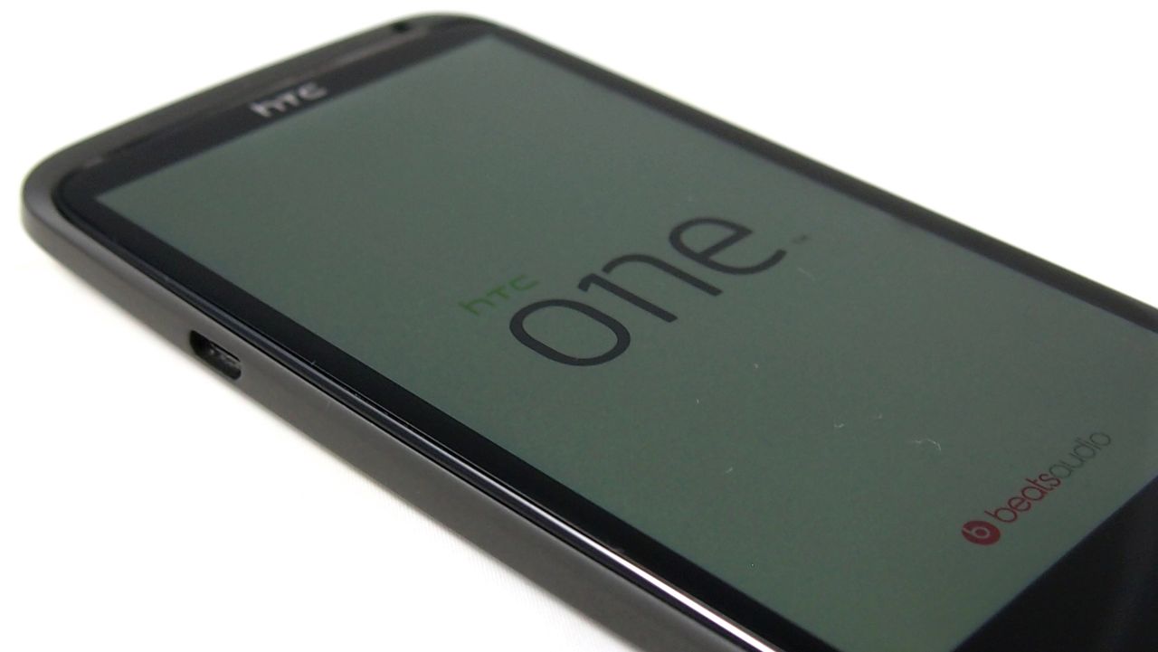 Następca One X z ekranem Full HD i Snapdragonem S4 Pro? Czy HTC odżyje?