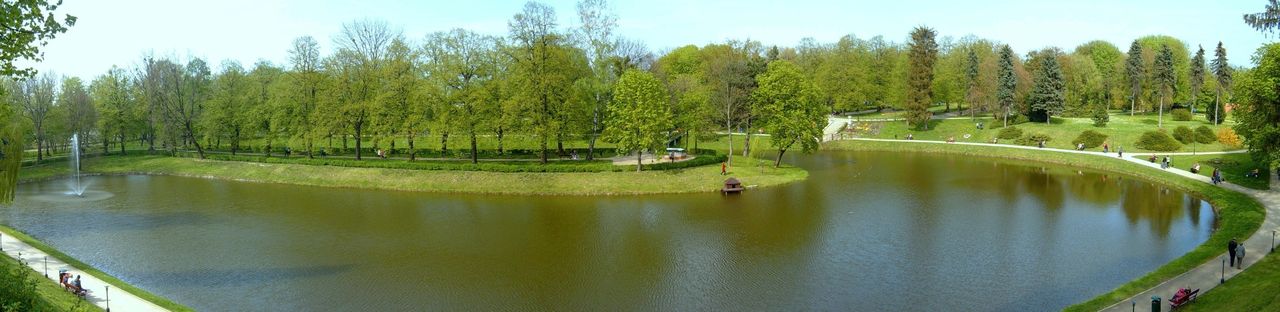Zamość: Park Miejski. "Tutaj ktoś sika, tam ktoś sika". Ludziom puszczają... nerwy