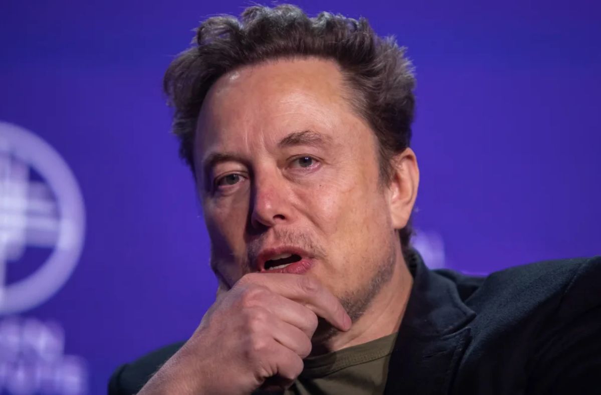Elon Musk challenges Wikipedia: A clash over editorial bias
