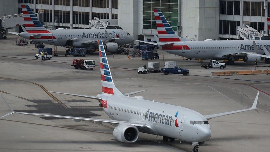 737 MAX