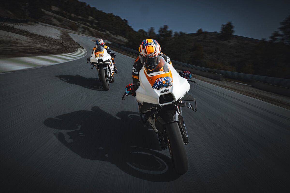 KTM RC 8C