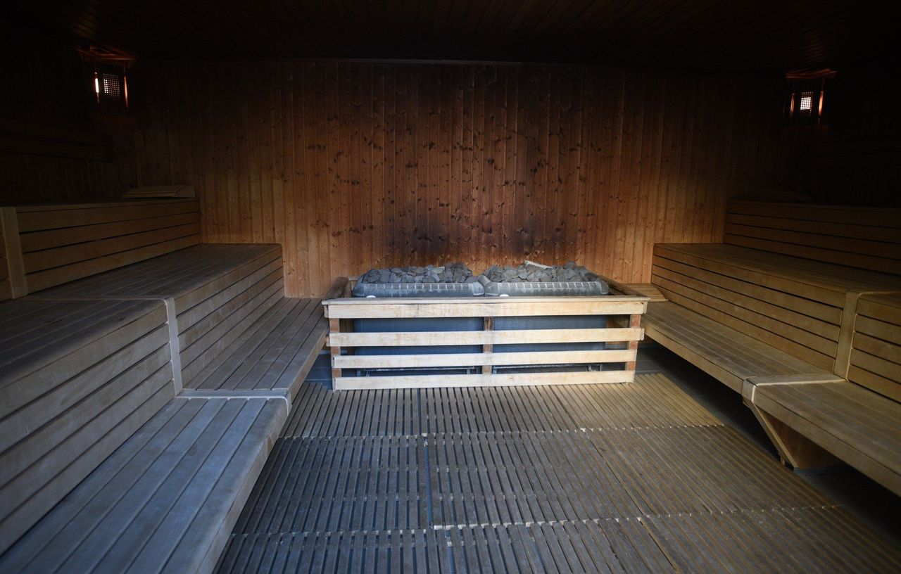 Łódź: Noc Naturystów na basenie. Kto się wybiera