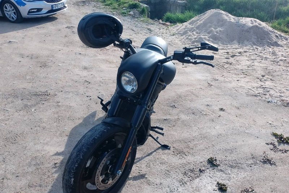 Miał ponad trzy promile we krwi. Pijany motocyklista wpadł do rowu